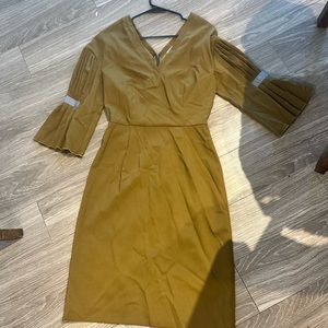 VIONNET Paris V Neck Green/Brown Accordion Sleeve Dress, size Small/Medium
